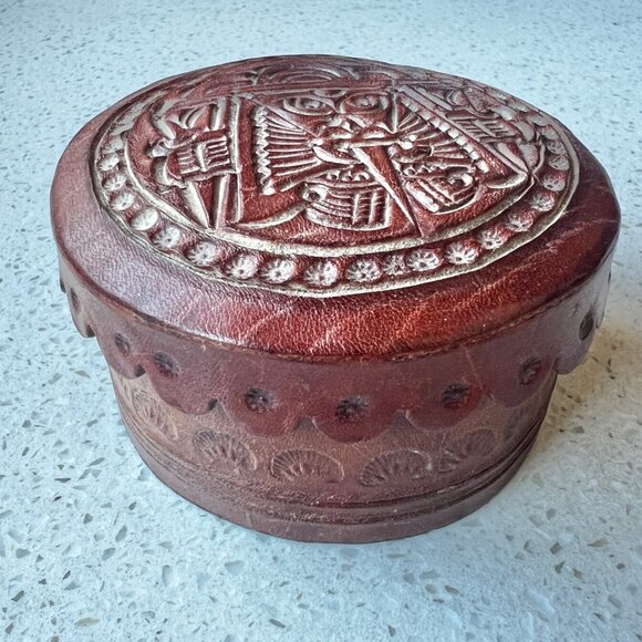 Nesting Trinket Boxes Set Of 3 With Inca-Inspired Embossed Lid Design Round Tool - Picture 4 of 7